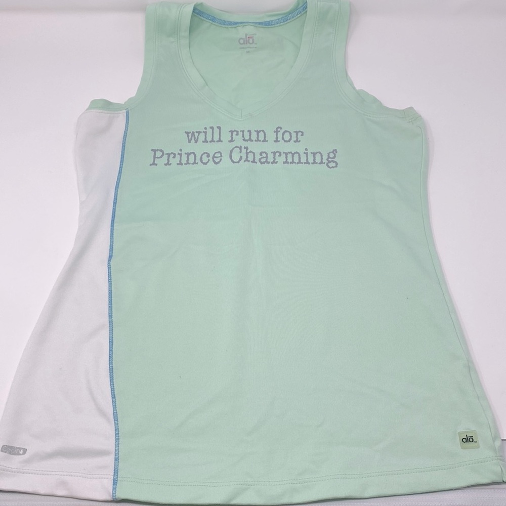ALO Coolfit My Mottoz Will Run for Prince Charming Athletic Tank Top Size Medium